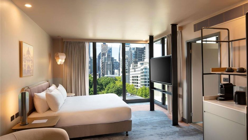 Mercure Melbourne La Trobe Street Room