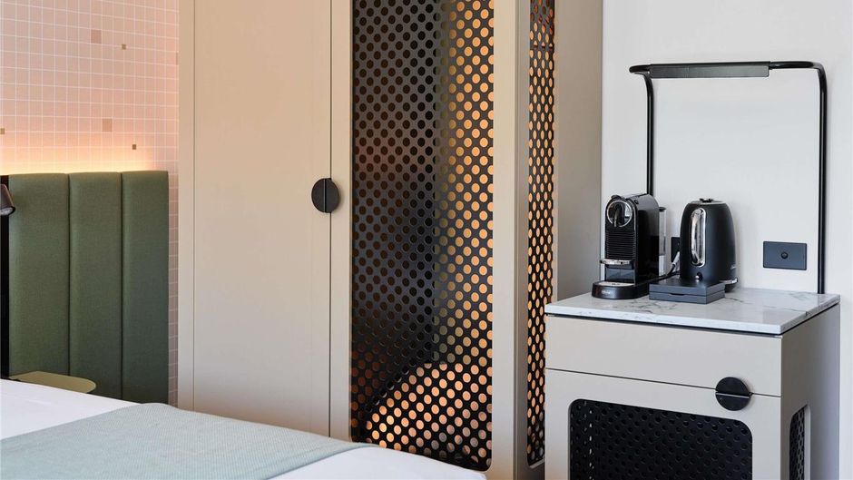 Novotel St Kilda Room