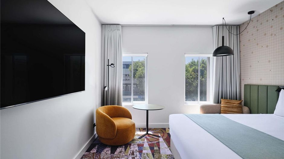 Novotel St Kilda Room