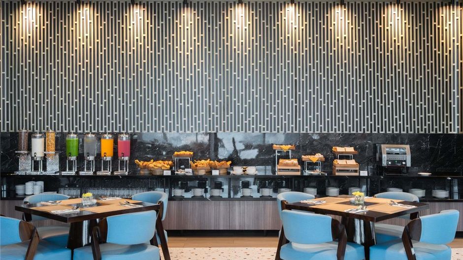 Novotel Jakarta Pulo Mas Restaurant