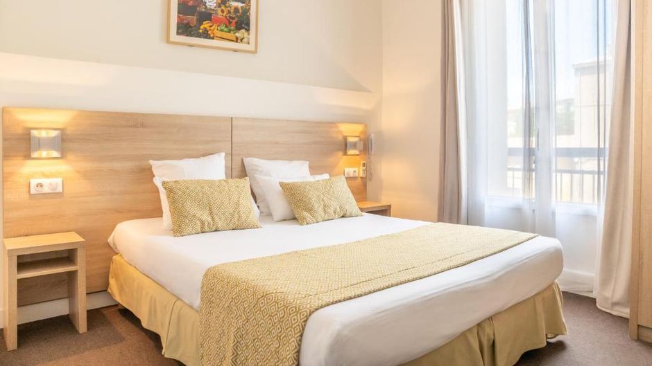 Hotel le Concorde Room