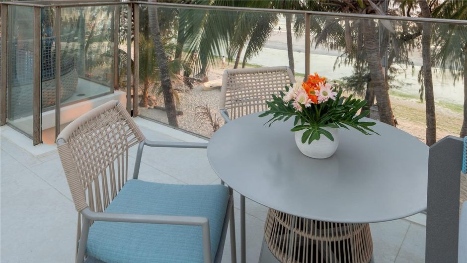 Henann Palm Beach Resort Pool