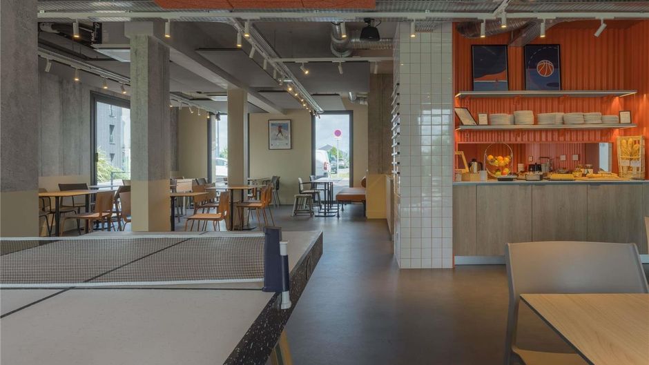 ibis budget Pontorson Baie du Mont-Saint Restaurant