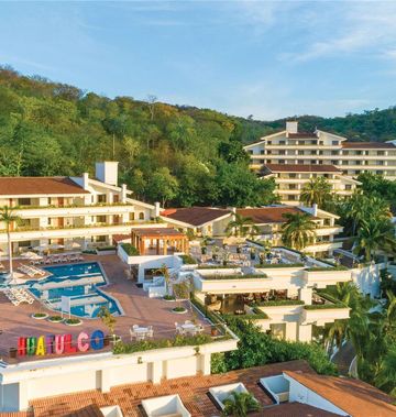 Park Royal Huatulco