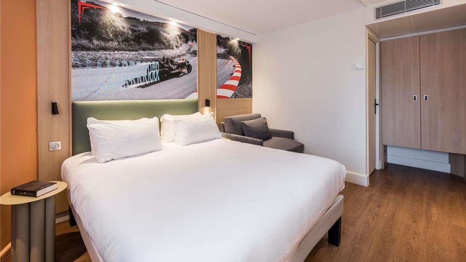 Ibis Styles Annecy Le Vieux Room