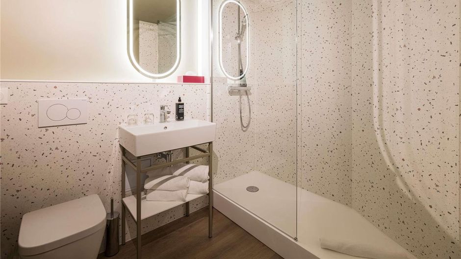 Ibis Styles Annecy Le Vieux Room
