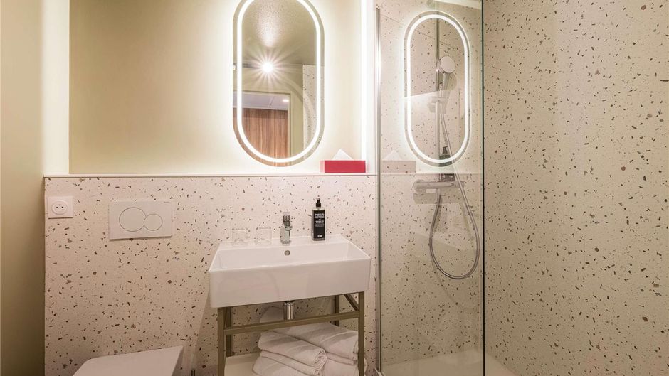 Ibis Styles Annecy Le Vieux Room