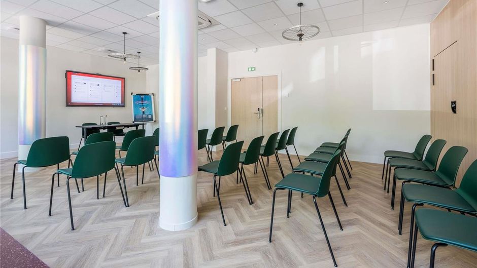 Ibis Styles Annecy Le Vieux Meeting
