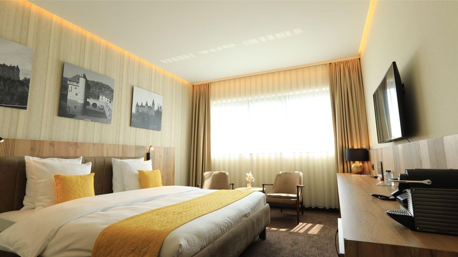 HOTEL BRASSERIE LE 830 Room
