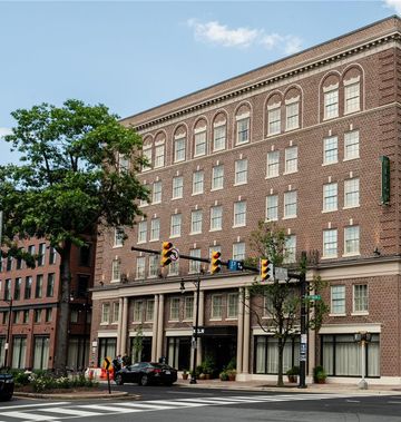Hotel Heron