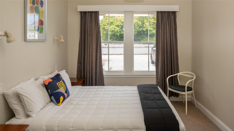 U Studios Masterton, SureStay Coll Suite