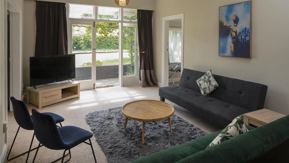 U Studios Masterton, SureStay Coll Suite