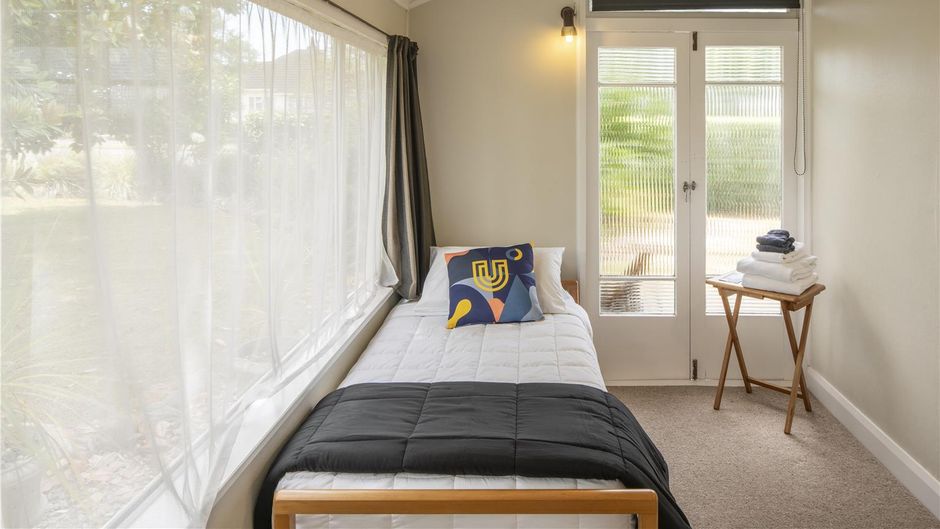 U Studios Masterton, SureStay Coll Suite