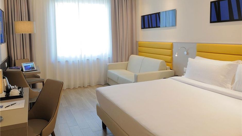 IH Hotels Milano Lorenteggio Room