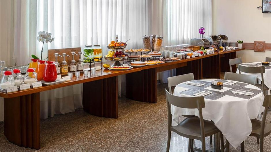 IH Hotels Milano St John Restaurant