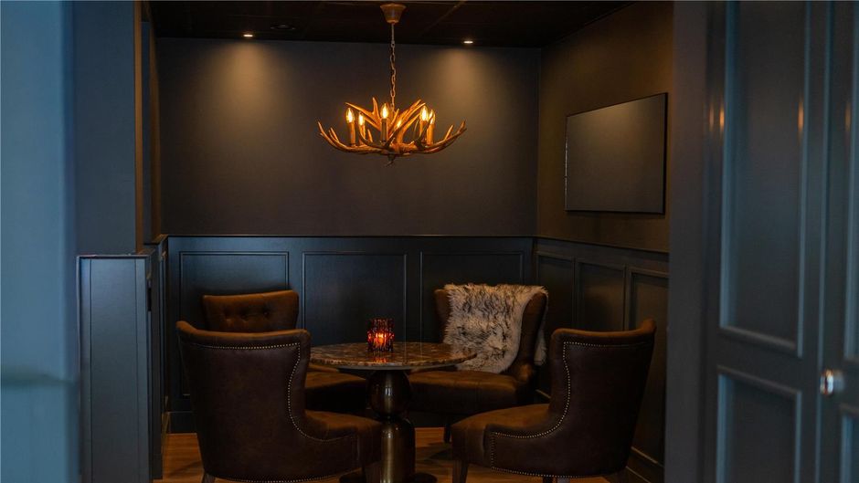 Northern Light Hotel Restaurant