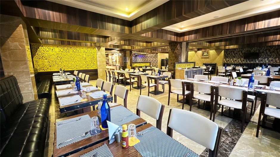 Clarion Inn Jaipur Restaurant