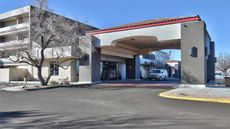 Ramada by Wyndham Albuquerque Midtown