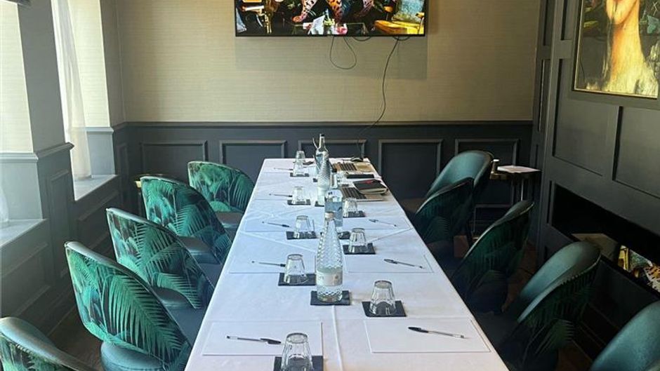 Queens Hotel & Spa Meeting