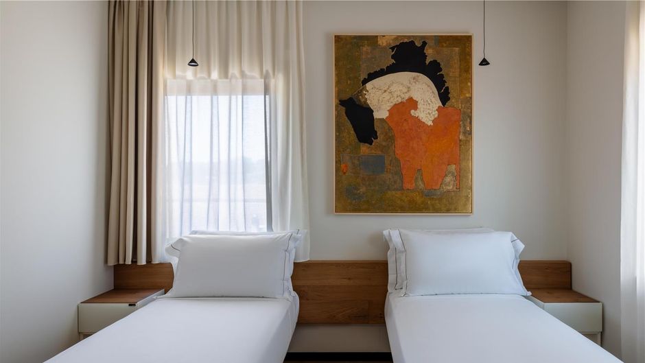 Best Western Plus Carolus Park Hotel Room