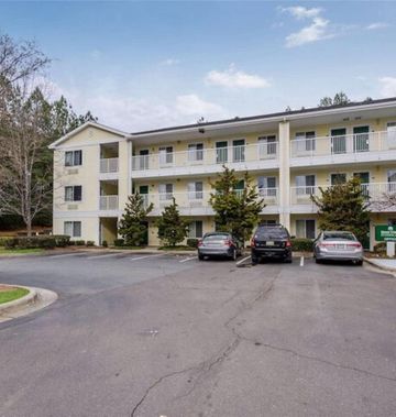 Suburban Studios Winston Salem Univ Pkwy
