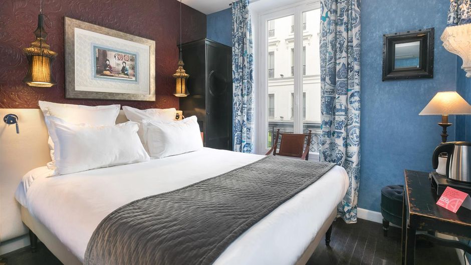 R Kipling Hotel Room