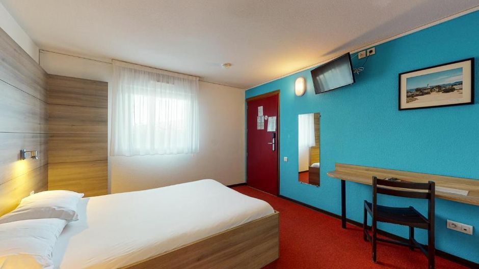 Brit Hotel Ever Route 64 Tarbes Ibos Room