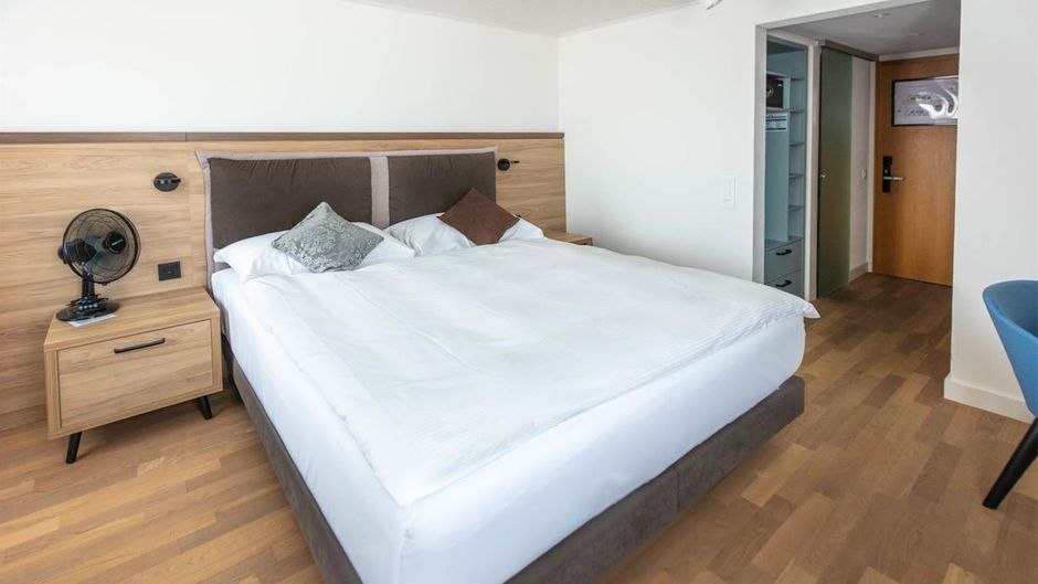 Hotel zum Goldenen Kopf Room