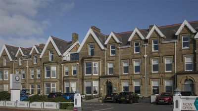Glendower Hotel