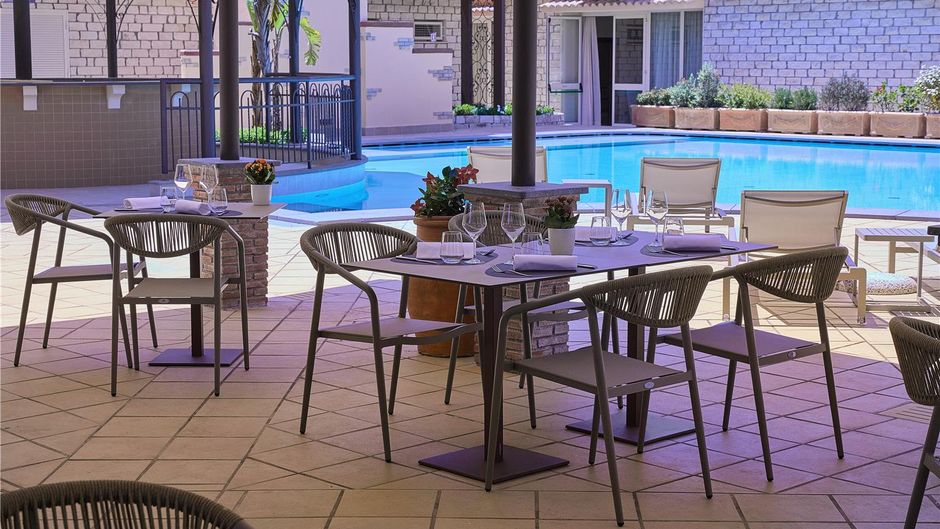 Hotel Diamond Pool