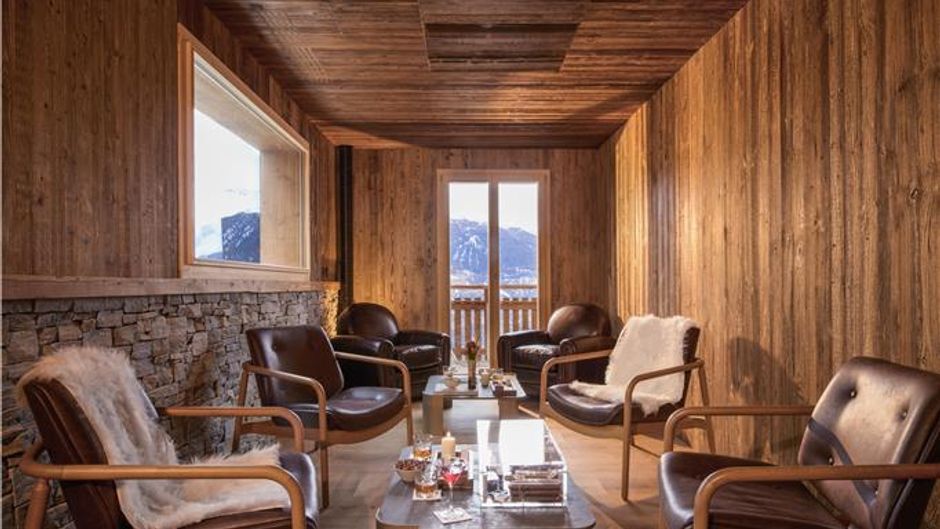 Dent Blanche Resort Lobby