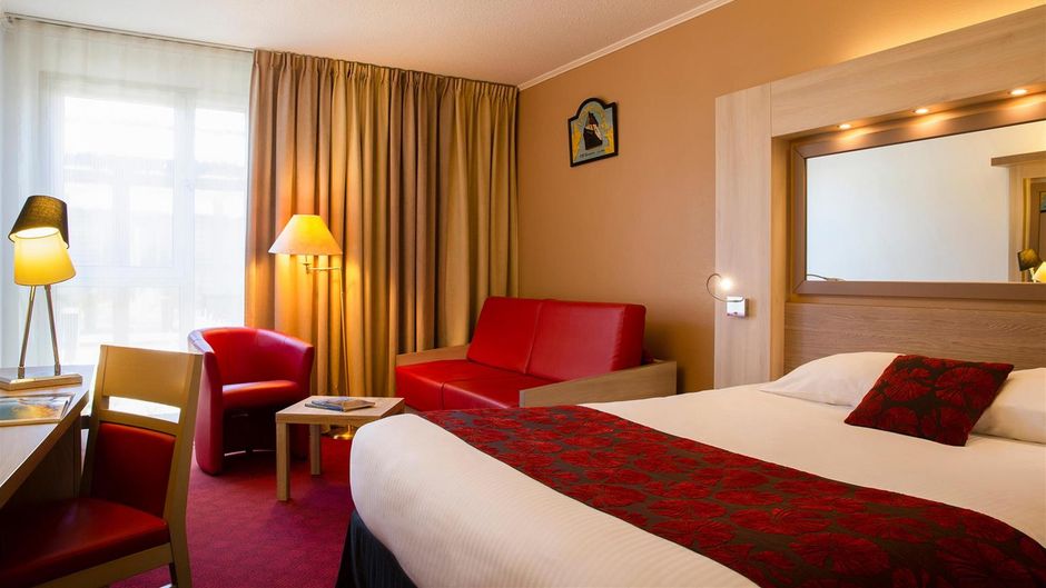 Aquilon Hotel Room