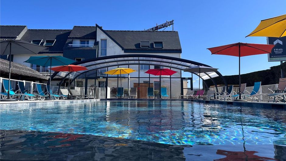 Aquilon Hotel Pool