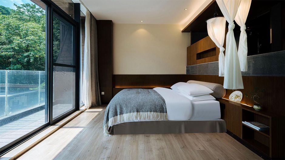 Zuowang Hotel Room