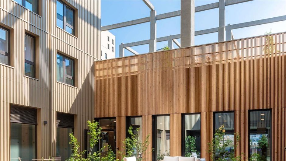 ibis Styles Paris Pont d'Ivry Exterior