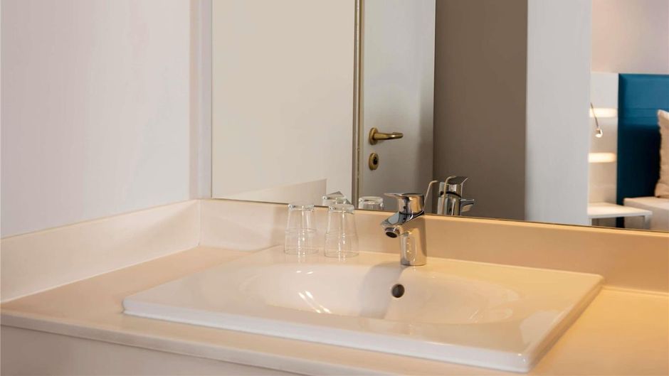 ibis Styles Cologne Airport Troisdorf Room