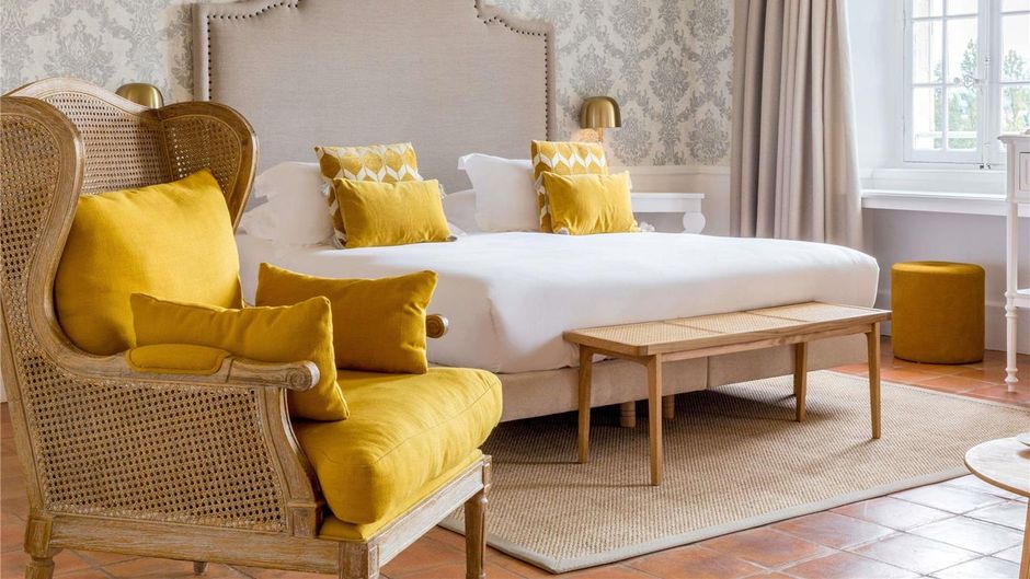 Handwritten Chateau De Mazan Room