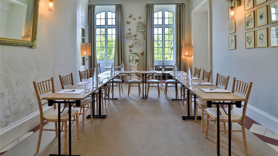 Handwritten Chateau De Mazan Meeting