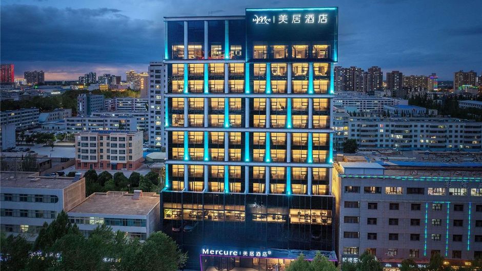 Mercure Golmud Sports Center Exterior