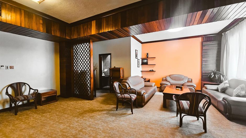 Eastland Hotel Room