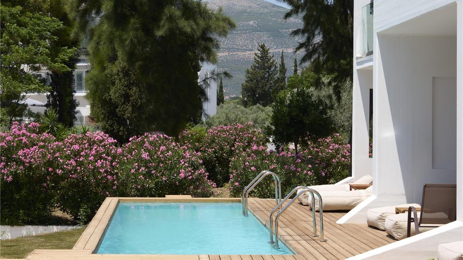 Paradise Resort Evia, a member Radisson Suite
