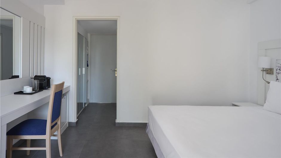 Paradise Resort Evia, a member Radisson Room