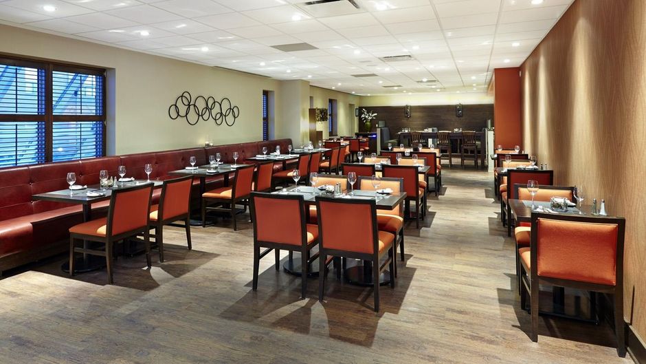 Saint John Harbourfront Hotel Restaurant