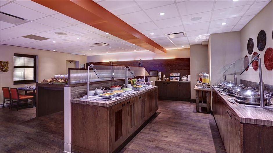 Saint John Harbourfront Hotel Restaurant
