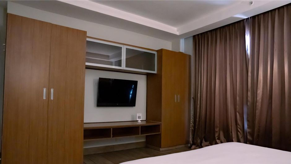 Weston Hotel Room