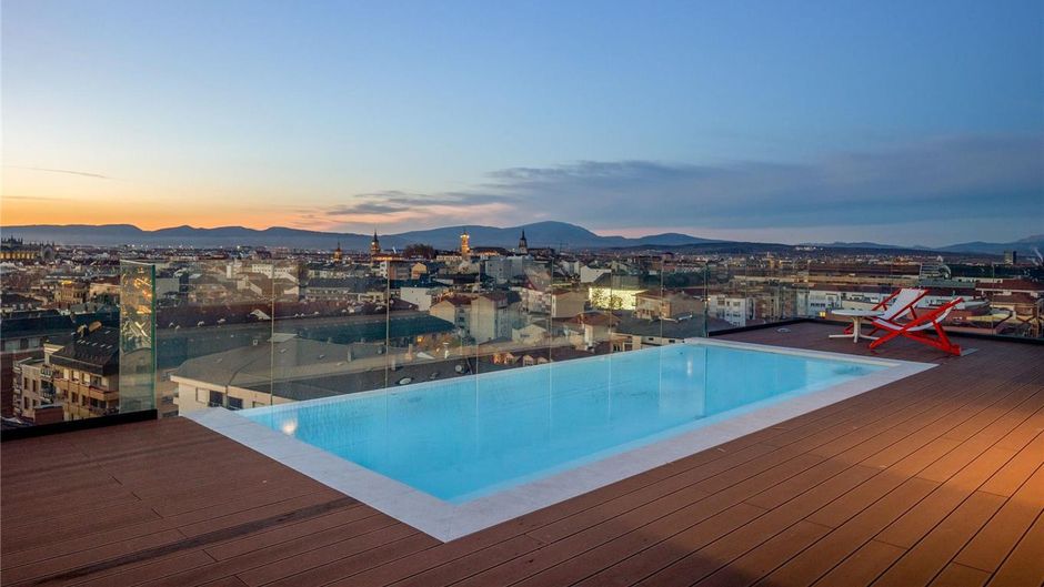 Kora Green City Pool