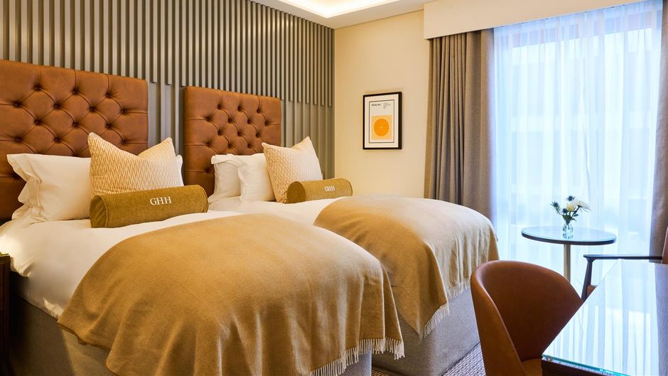 Guildford Harbour Hotel Room