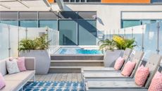 Guildford Harbour Hotel