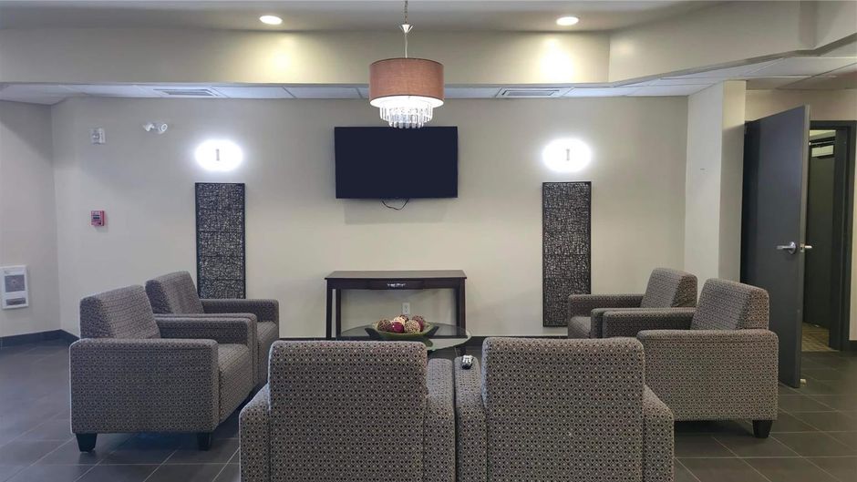 Travelodge Suites by Wyndham Estevan Lobby