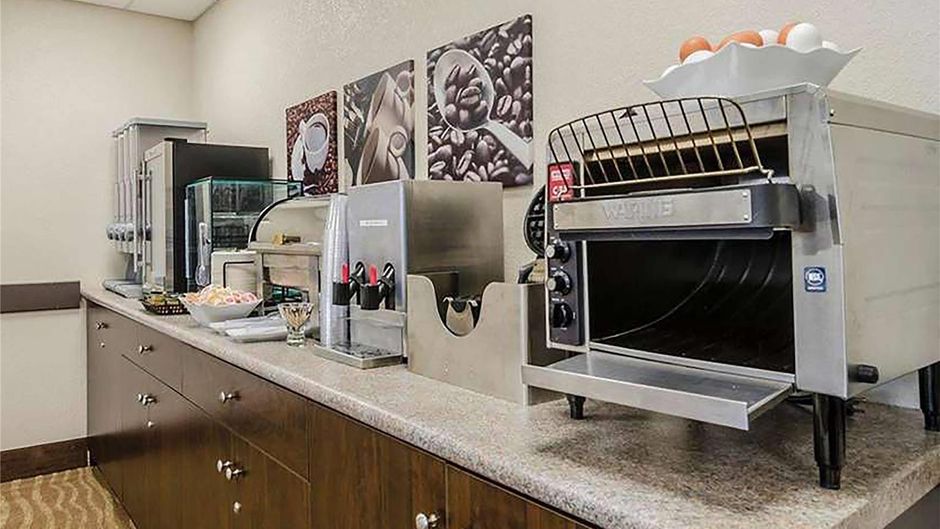 Travelodge Suites by Wyndham Estevan Other